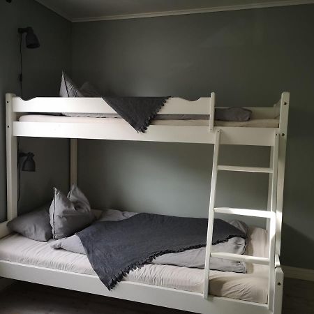 Old School Pa Eidslandet - Exclusive Apartment מראה חיצוני תמונה